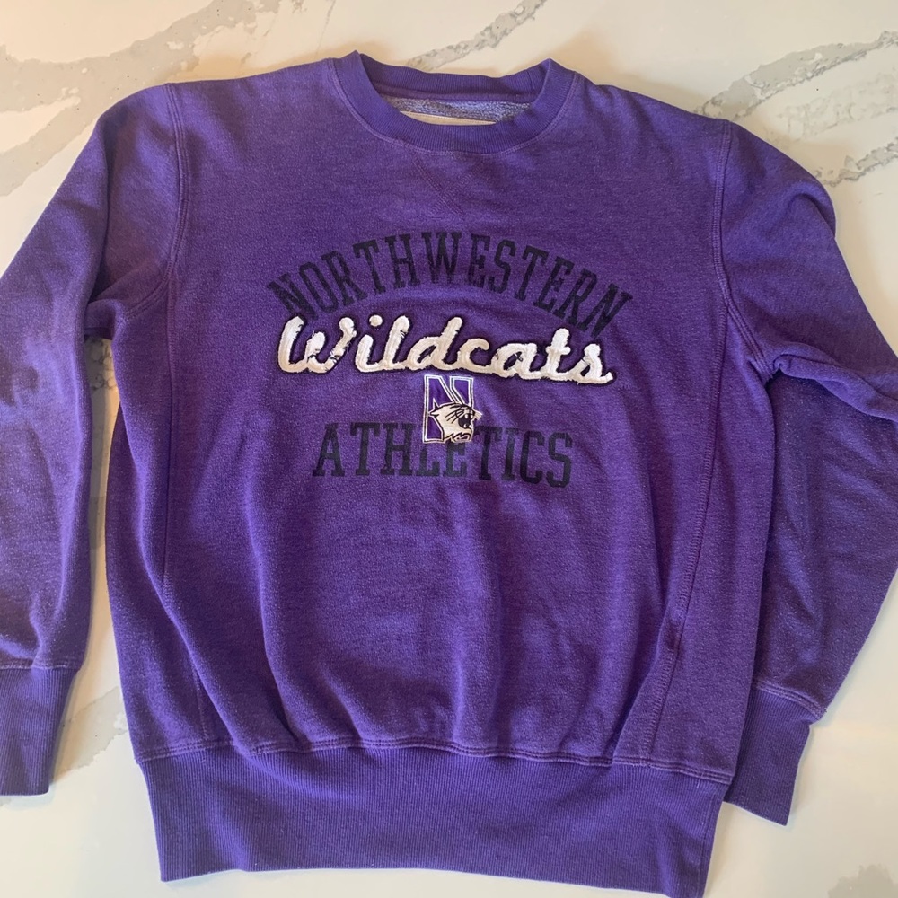 Northwestern University Wildcats Sweatshirt.